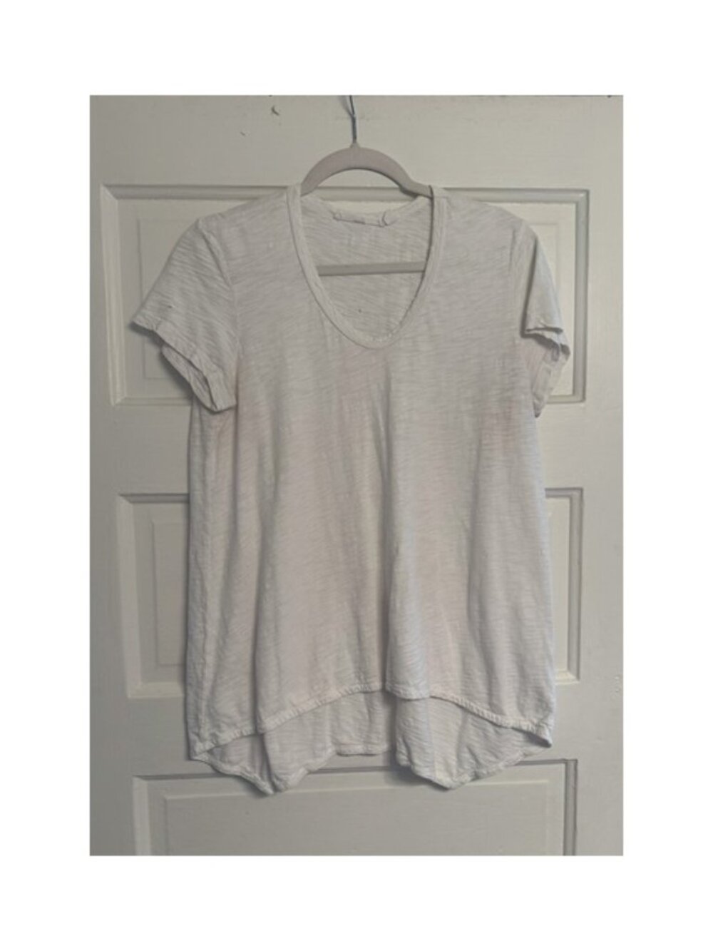 WILT. White Cotton Short-Sleeve Shirt with Hem and Back Detail. Size M.